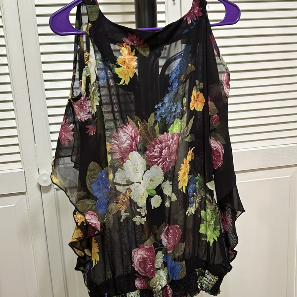 Shirt - Picture 2 of 5